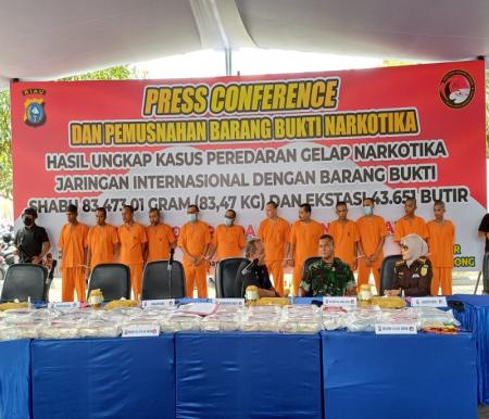 Polda Riau musnahkan narkoba senilai Rp96,5 miliar (foto/Yuni)